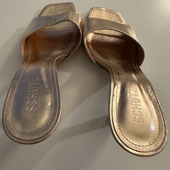 Schutz Dethalia Metallic Leather Sandal - Picture 3 of 6